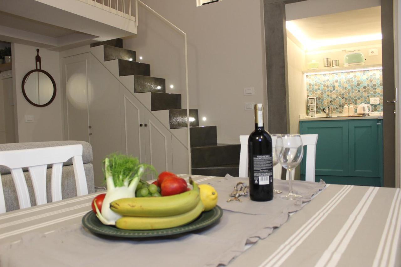Art Apartment Santa Croce Suite Florenţa Exterior foto